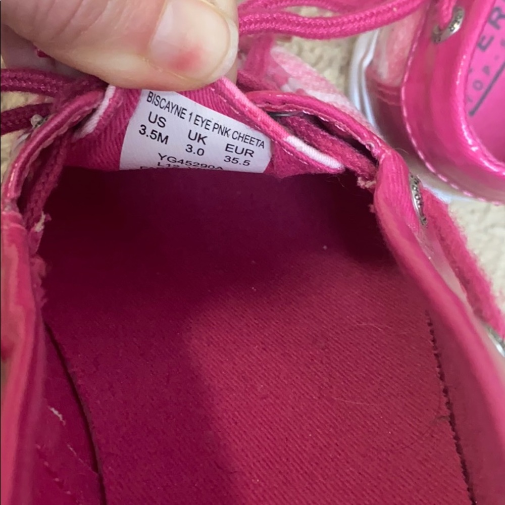 Shoes - Picture 7 of 7